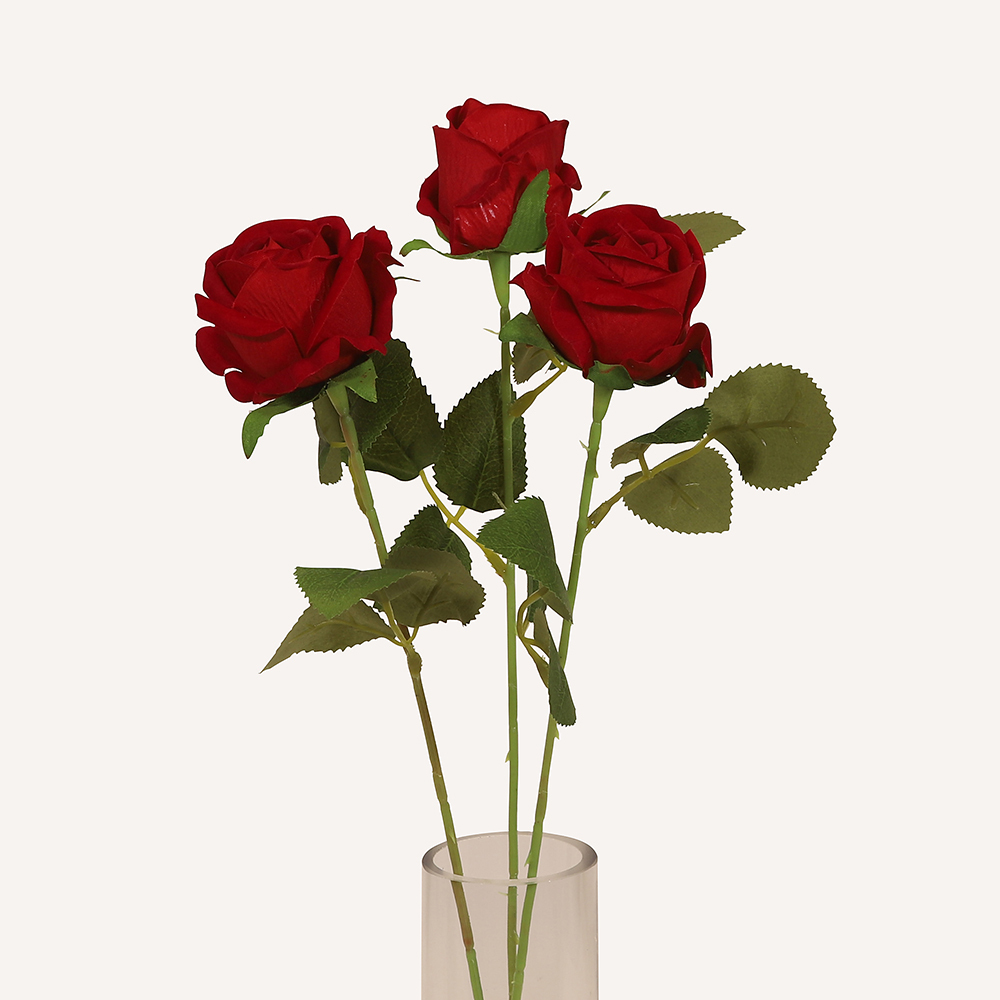 En elegant Ros rosröd Velvet, Konstgjord ros 51 cm hög med naturligt utseende och känsla. Detaljerad utformning med realistiskt bladverk. 3