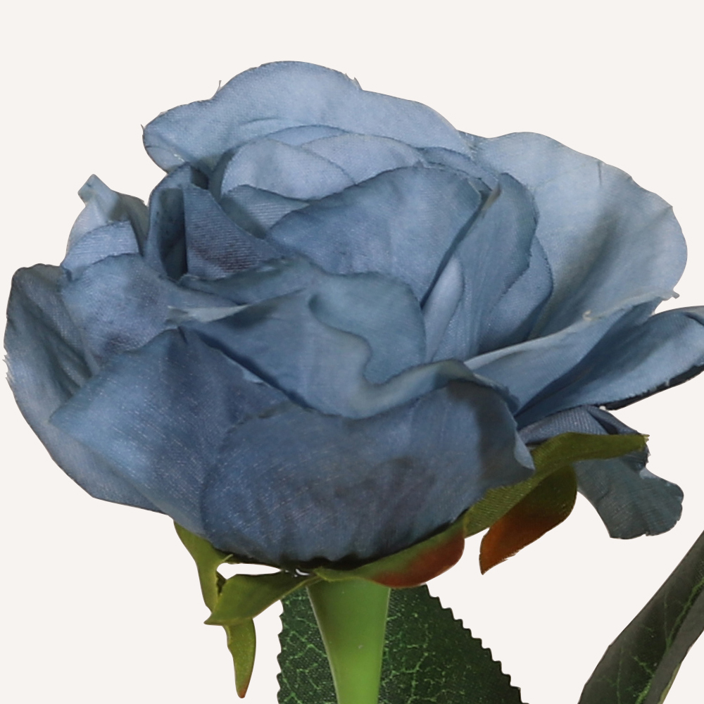 En elegant Ros blå Vintage, Konstgjord ros 51 cm hög med naturligt utseende och känsla. Detaljerad utformning med realistiskt bladverk. 1