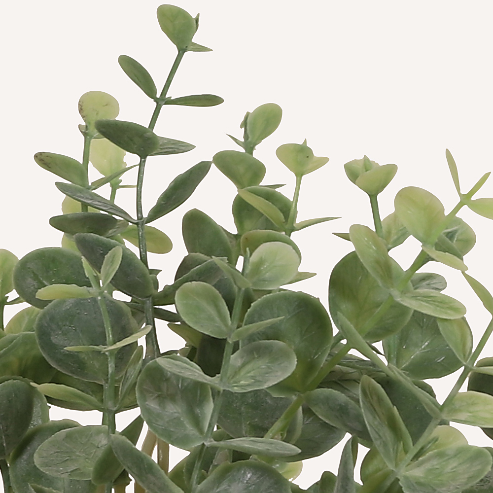 En elegant Eucalyptus snittgrönt, Konstgjord eucalyptus snittgrönt 51 cm hög med naturligt utseende och känsla. Detaljerad utformning med realistiskt bladverk. 1