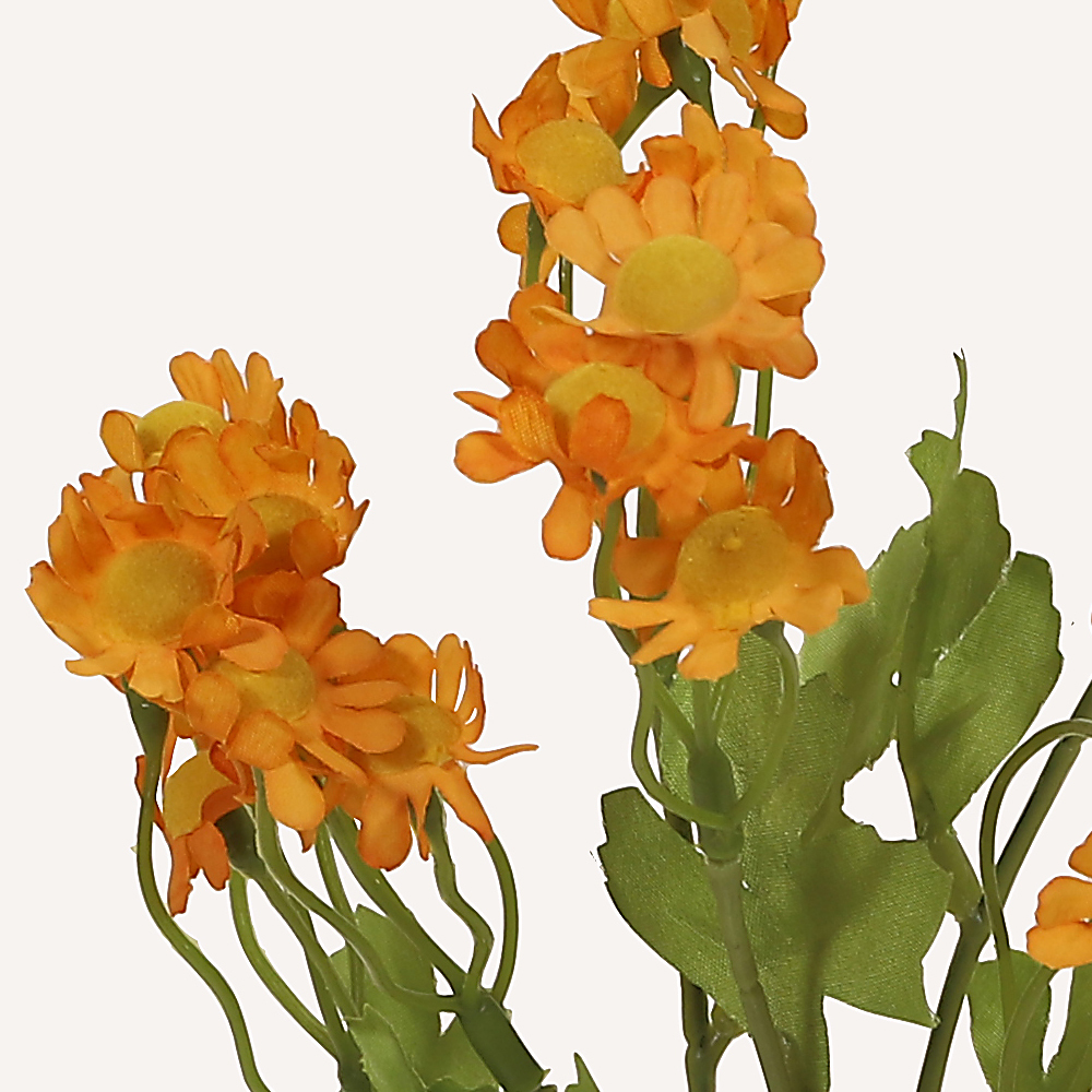 En elegant Tusensköna orange Daisy, Konstgjord tusensköna 53 cm hög med naturligt utseende och känsla. Detaljerad utformning med realistiskt bladverk. 