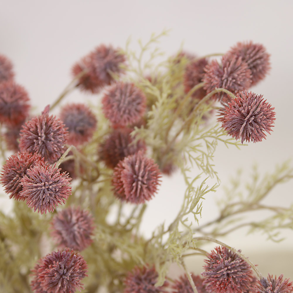 En elegant Blombukett Melaleuca rosaröd - Rosenskimrande, Konstgjord blombukett med 4 blommor och snittgrönt med naturligt utseende och känsla. Detaljerad utformning med realistiskt bladverk. 