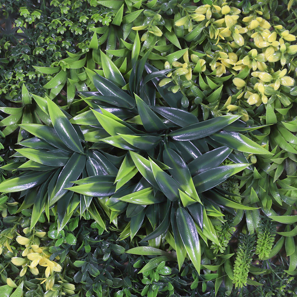 En elegant Växtvägg Flavum, Konstgjord växtvägg 50x50 cm, UV beständig med naturligt utseende och känsla. Detaljerad utformning med realistiskt bladverk. 